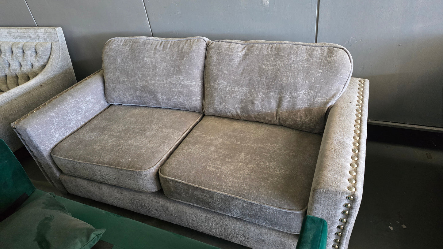2 seater grey studded sofa - ISTOOLS