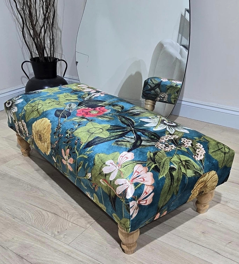 Made to measure Green floral plus x 2 matching cushions 16" x 16"