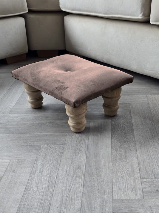 Small brown footrest pouffe - ISTOOLS