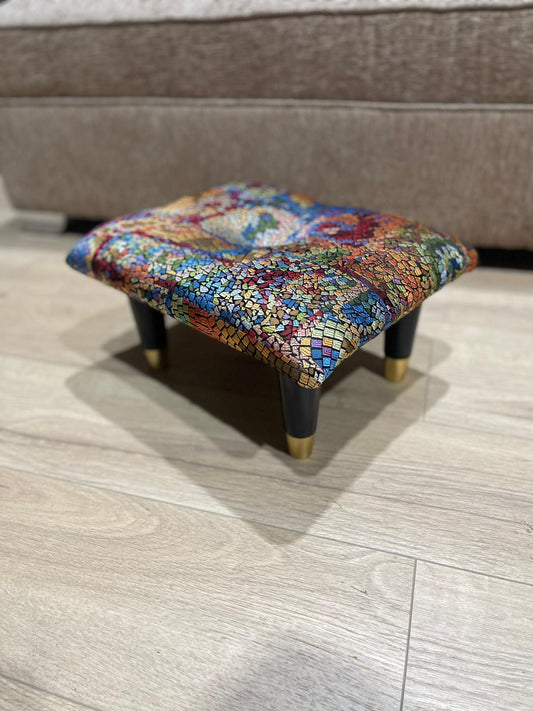 Small stained glass footrest pouffe - ISTOOLS