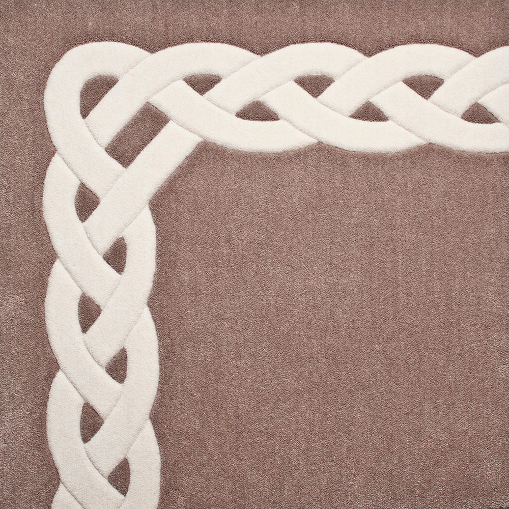 Inlaid Border Celtic Knot