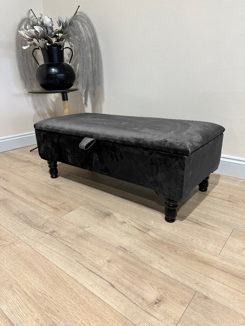 Black Ottoman Plain lid Storage Bench | Black Bedroom Ottoman & pouffe seat - ISTOOLS