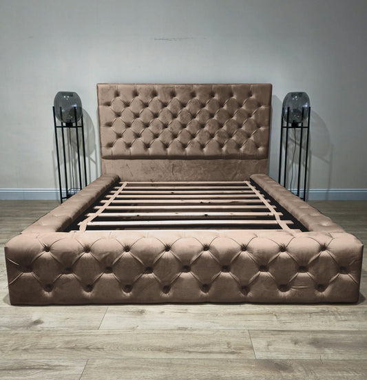 Brown bose bed chesterfield tufted matching buttons - ISTOOLS
