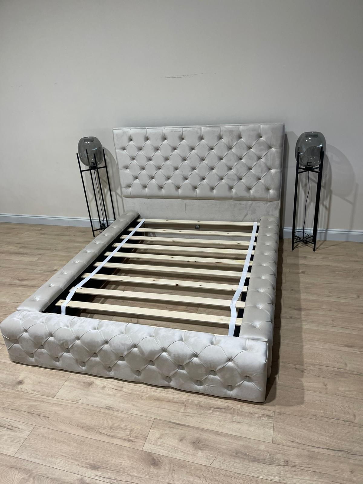 Creamy white bose bed chesterfield tufted matching buttons - ISTOOLS