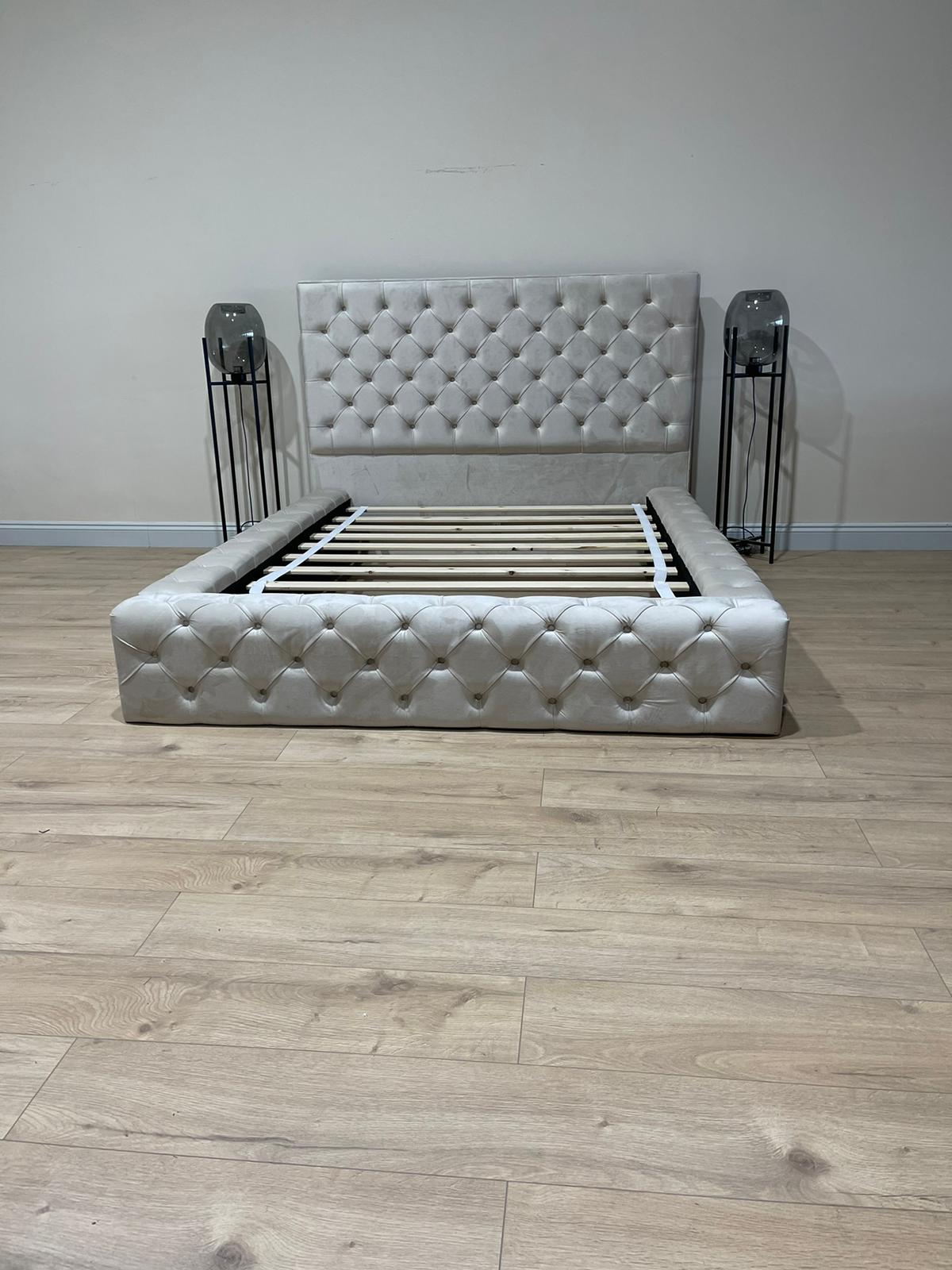 Creamy white bose bed chesterfield tufted matching buttons - ISTOOLS
