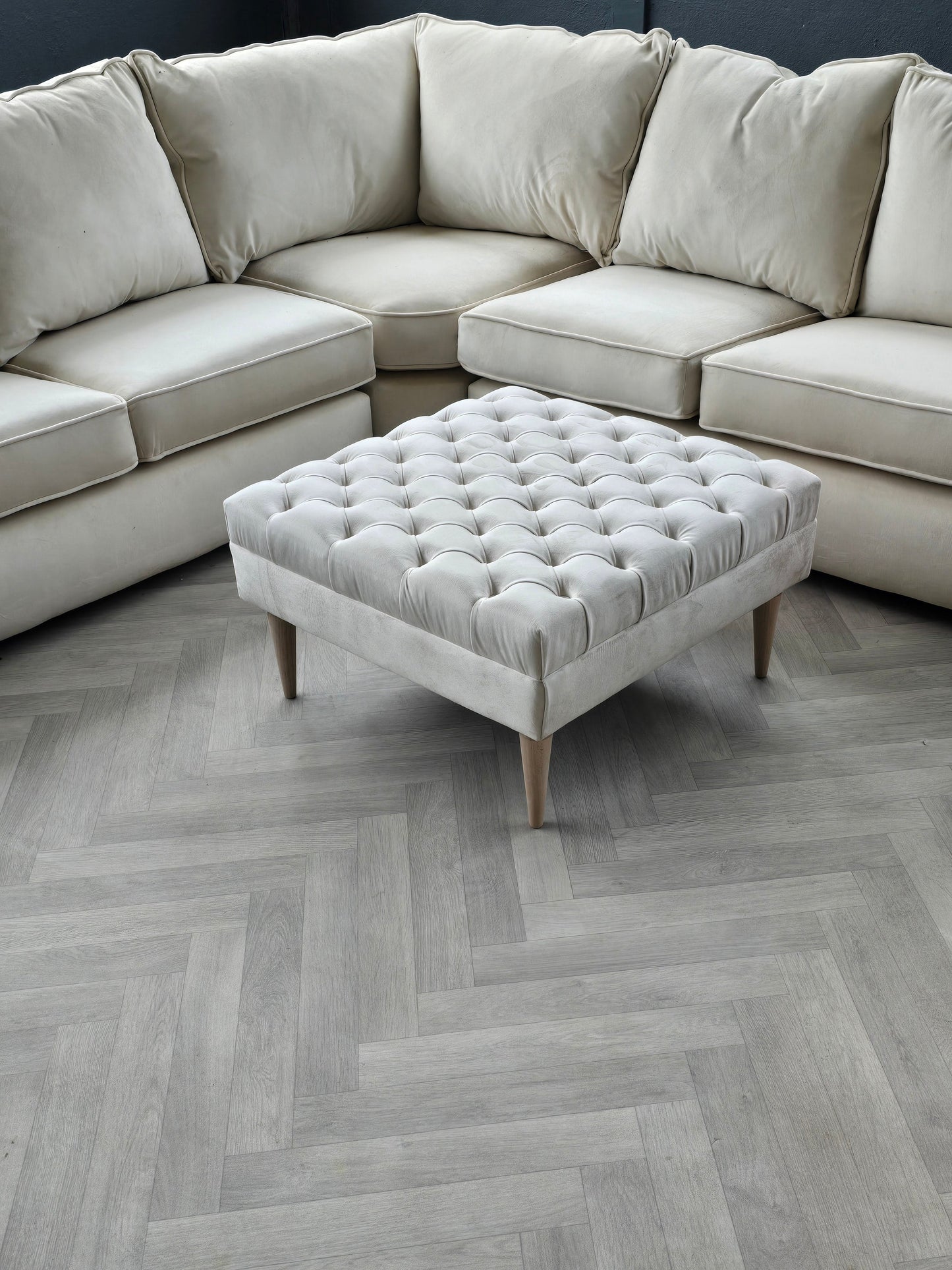 Creamy white Coffee Table Bench, Chesterfield Footstool seat - ISTOOLS