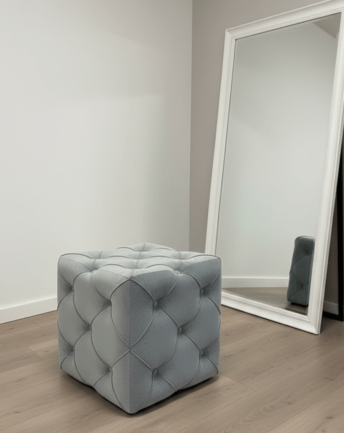 Luxury deep buttoned ottoman coffee table for UK homes - ISTOOLS