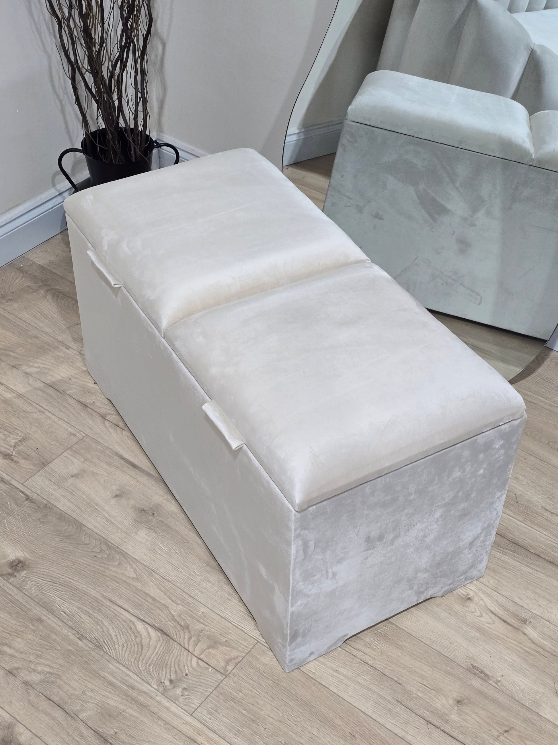 Double lid - deep ottoman storage & coffee table - ISTOOLS