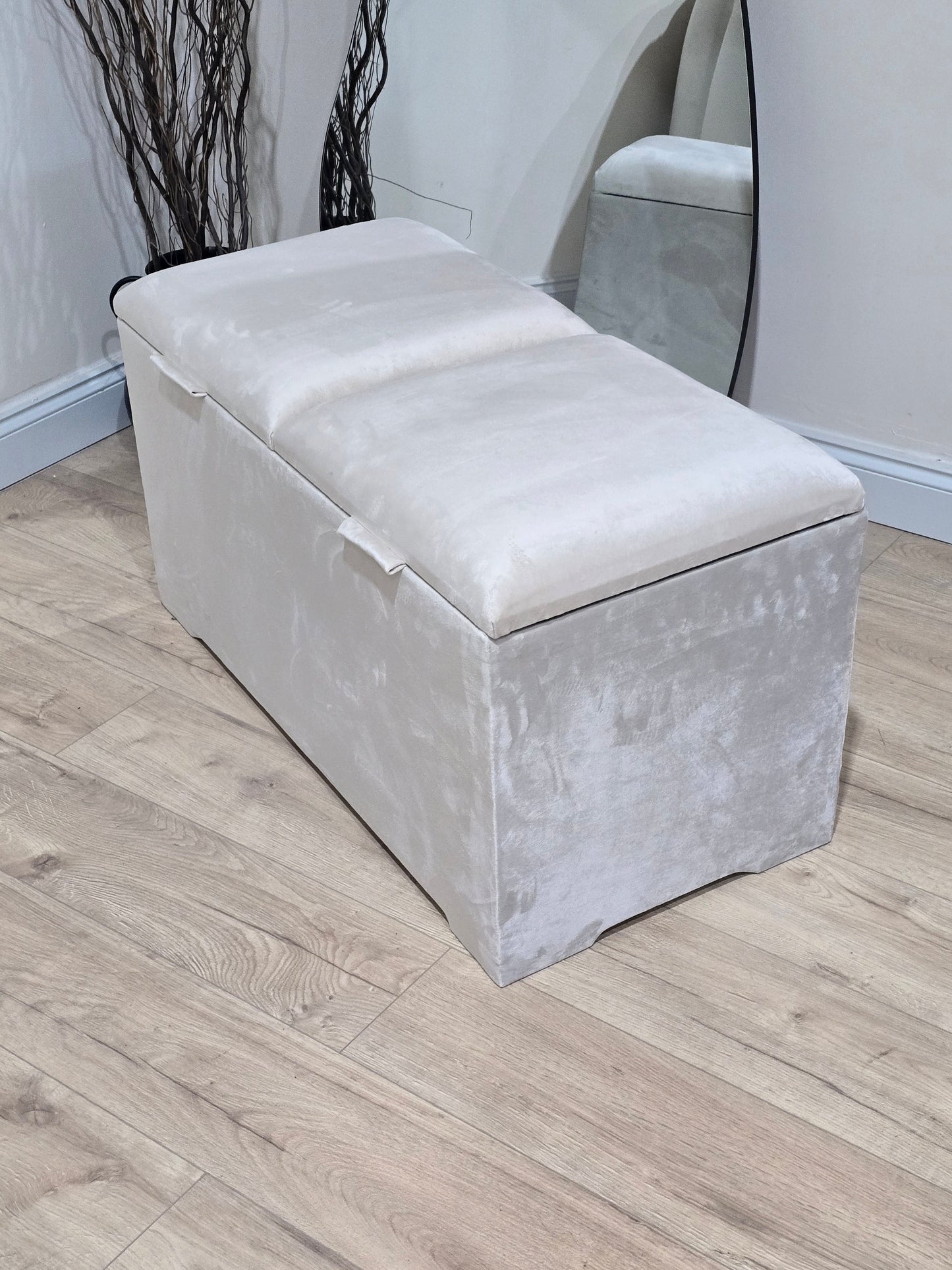 Double lid - deep ottoman storage & coffee table - ISTOOLS