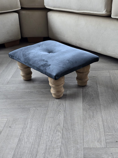 footrest pouffe (perfect small gift) - ISTOOLS