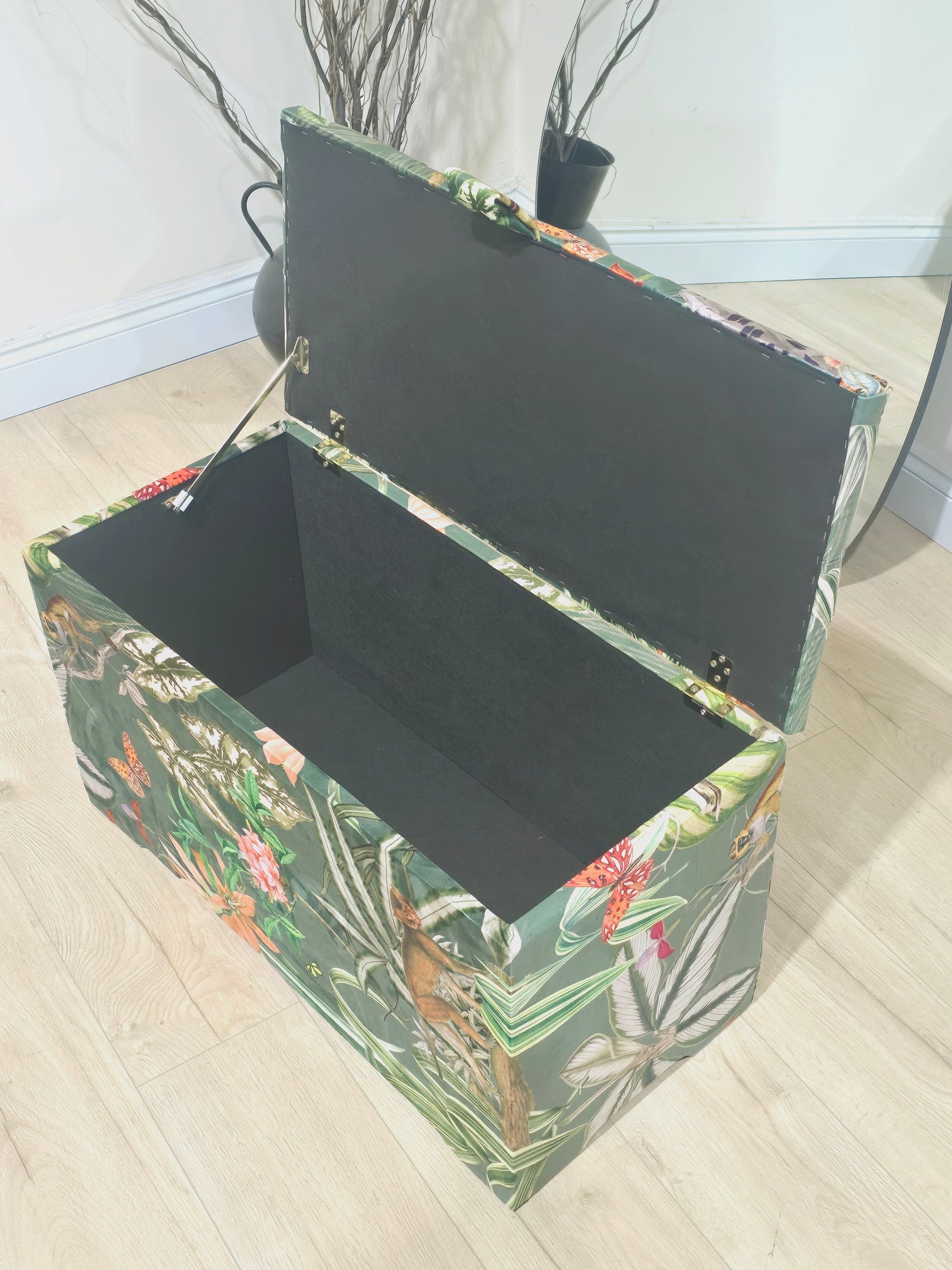 Green Floral deep storage Ottoman Storage | Patterned velvet Coffee Table - ISTOOLS