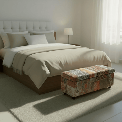 Hand - Upholstered Bedroom Storage Ottoman Contemporary Aesthetic - ISTOOLS