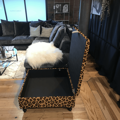 Hand - Upholstered Square Storage Box Buttoned Detail bec - ISTOOLS