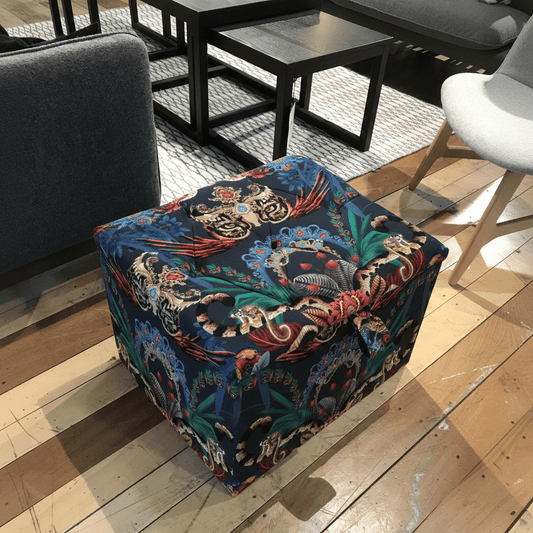 Handcrafted Square Floor Footstool Deep Buttoned bec - ISTOOLS