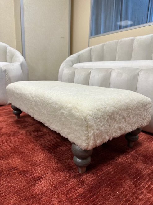 ISTOOLS Luxury Footstool – Soft Cozy Fur Bench for Living Room Comfort - ISTOOLS