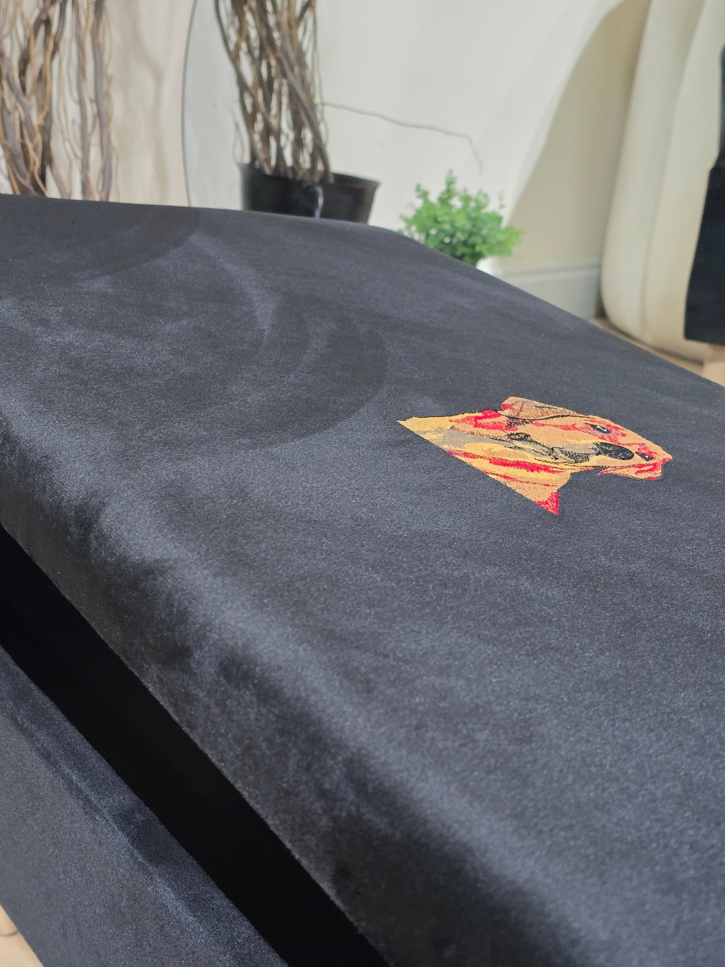 Labrador embroidered black velvet soft luxurious storage coffee table - ISTOOLS