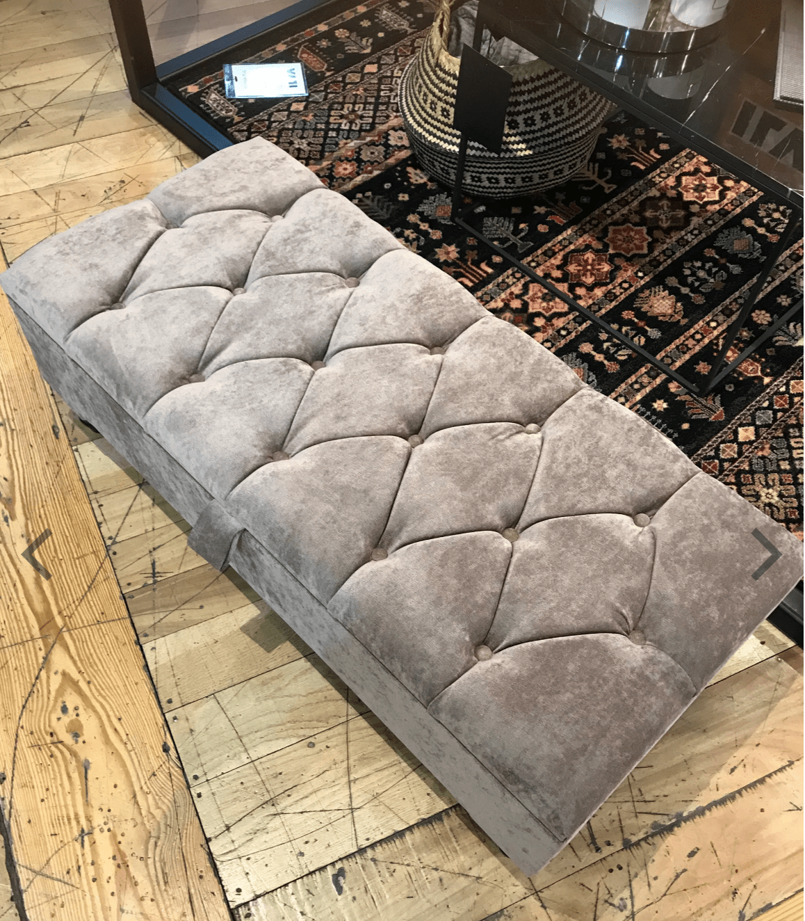 Made to measure storage box teddy fabric creamy off white, chunky oak legs - ISTOOLS