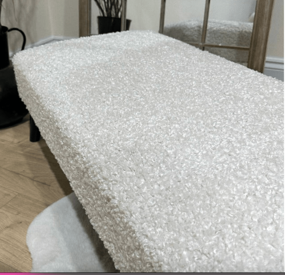 Made to measure storage box teddy fabric creamy off white, chunky oak legs - ISTOOLS