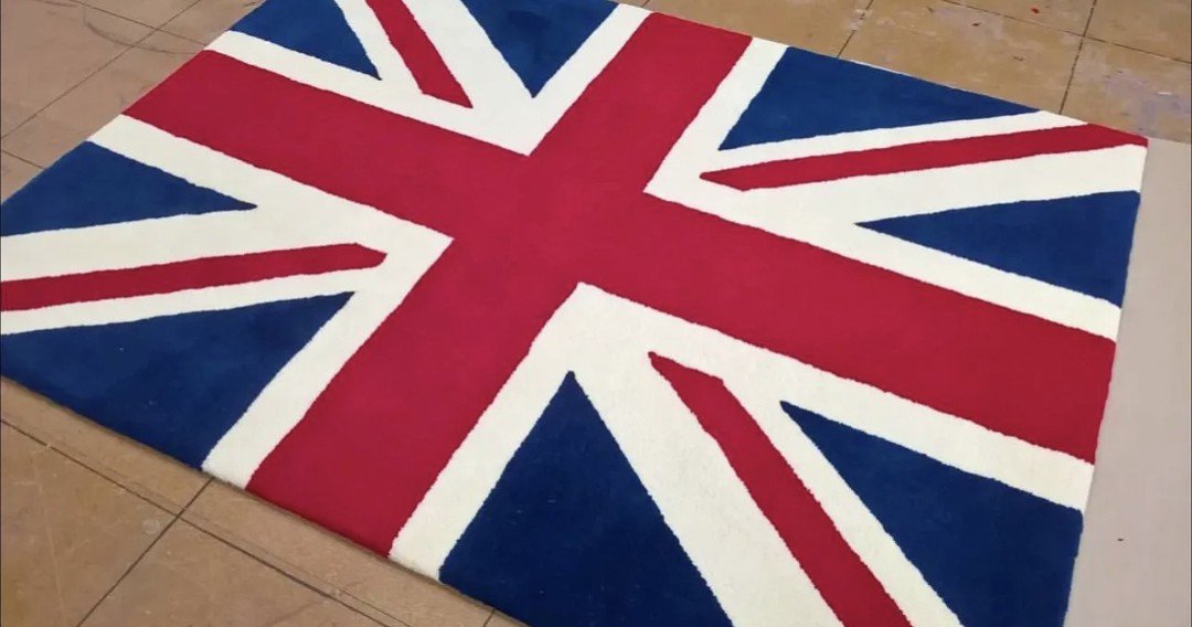 Made to measure wool rug - ISTOOLS