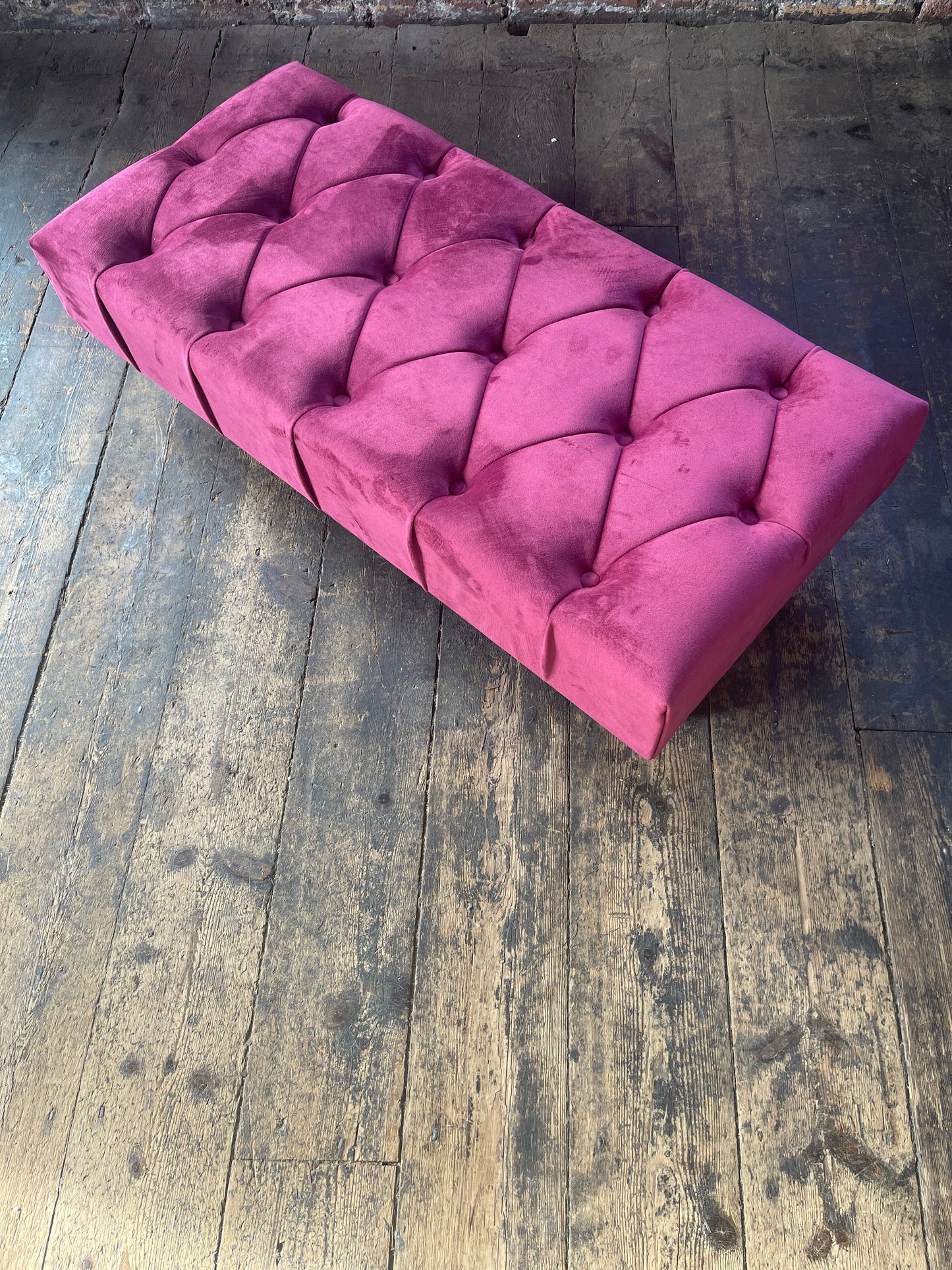 Maroon storage Ottoman made to measure - ISTOOLS