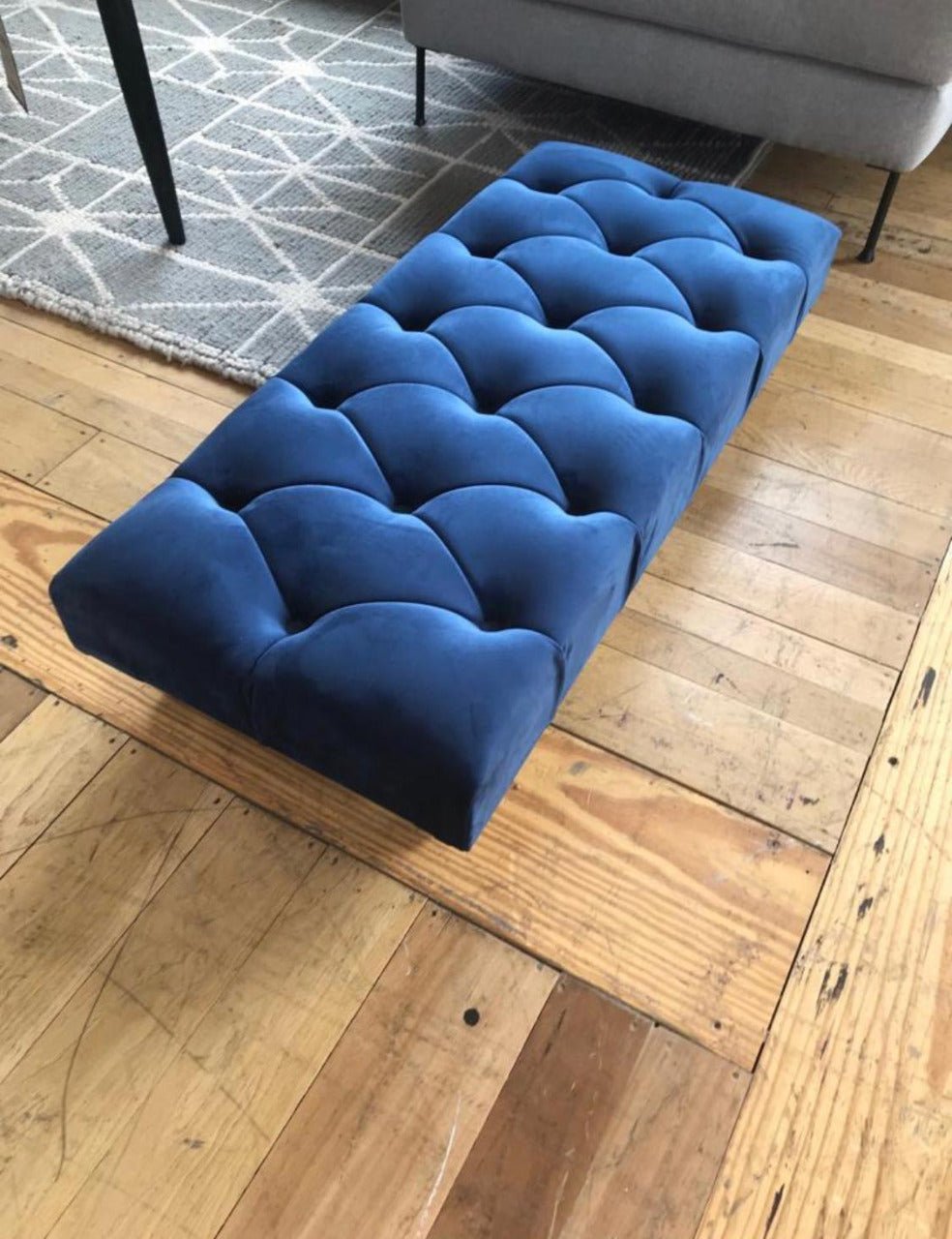 Non storage Chesterfield Footstool Bench, Pouffe footrest - ISTOOLS