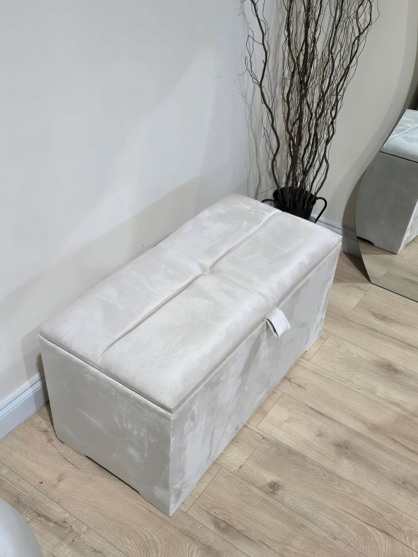 Ottoman deep bedroom storage box bench seat - ISTOOLS