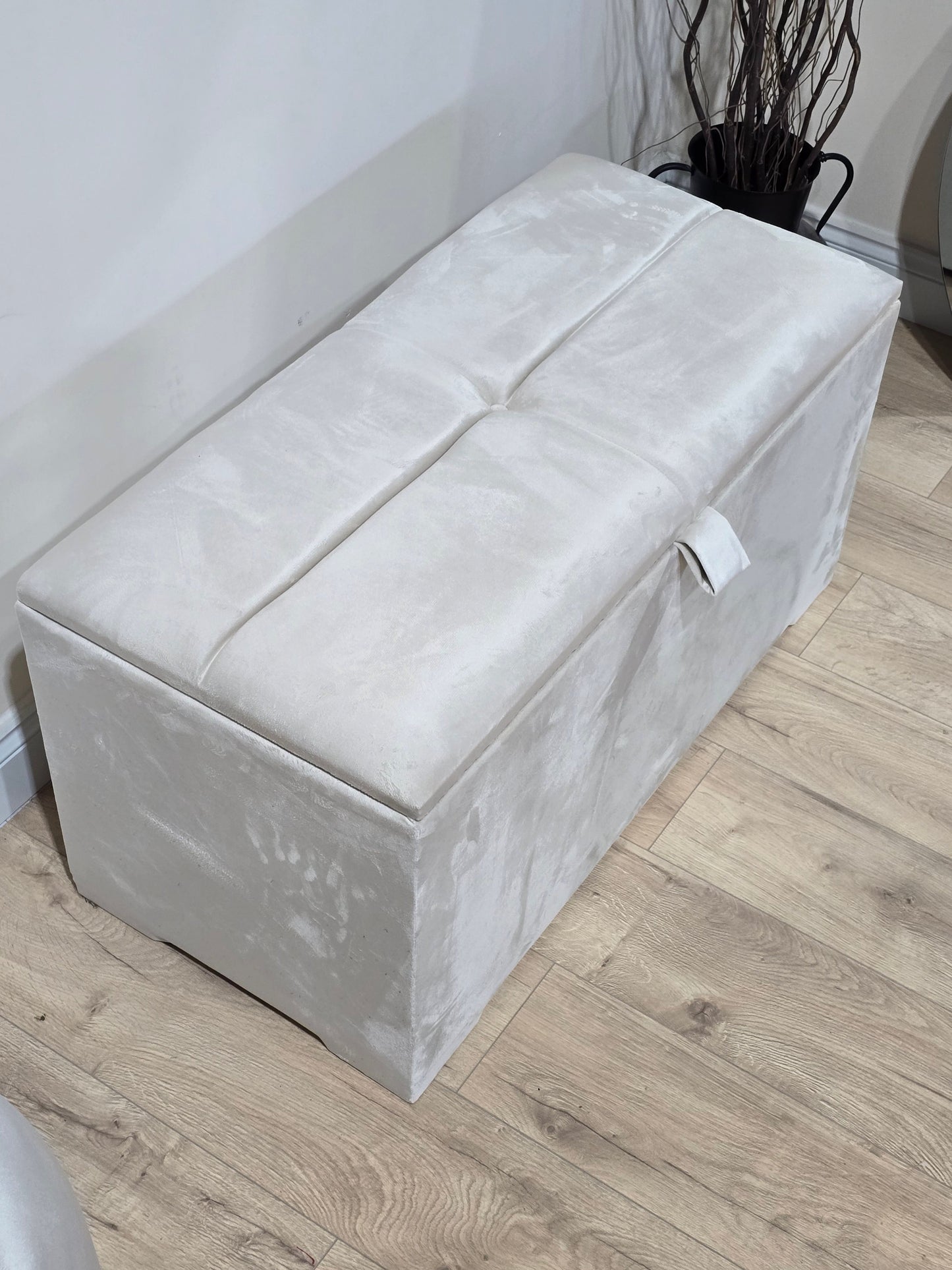 Ottoman deep bedroom storage box bench seat - ISTOOLS