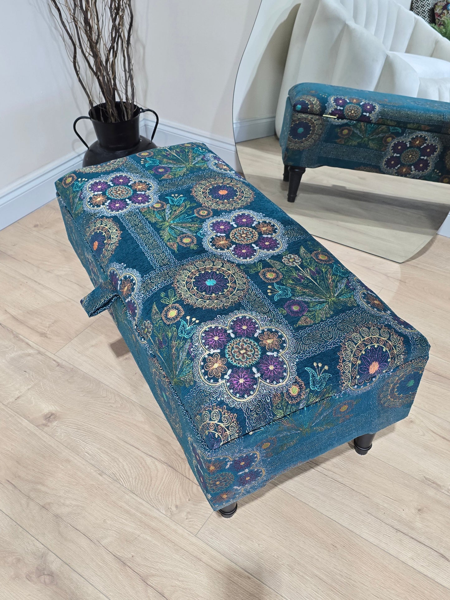PREMIUM LOOP FLORAL GREEN PATTERN FOOTSTOOL CIRCLE BENCH COFFEE TABLE - ISTOOLS