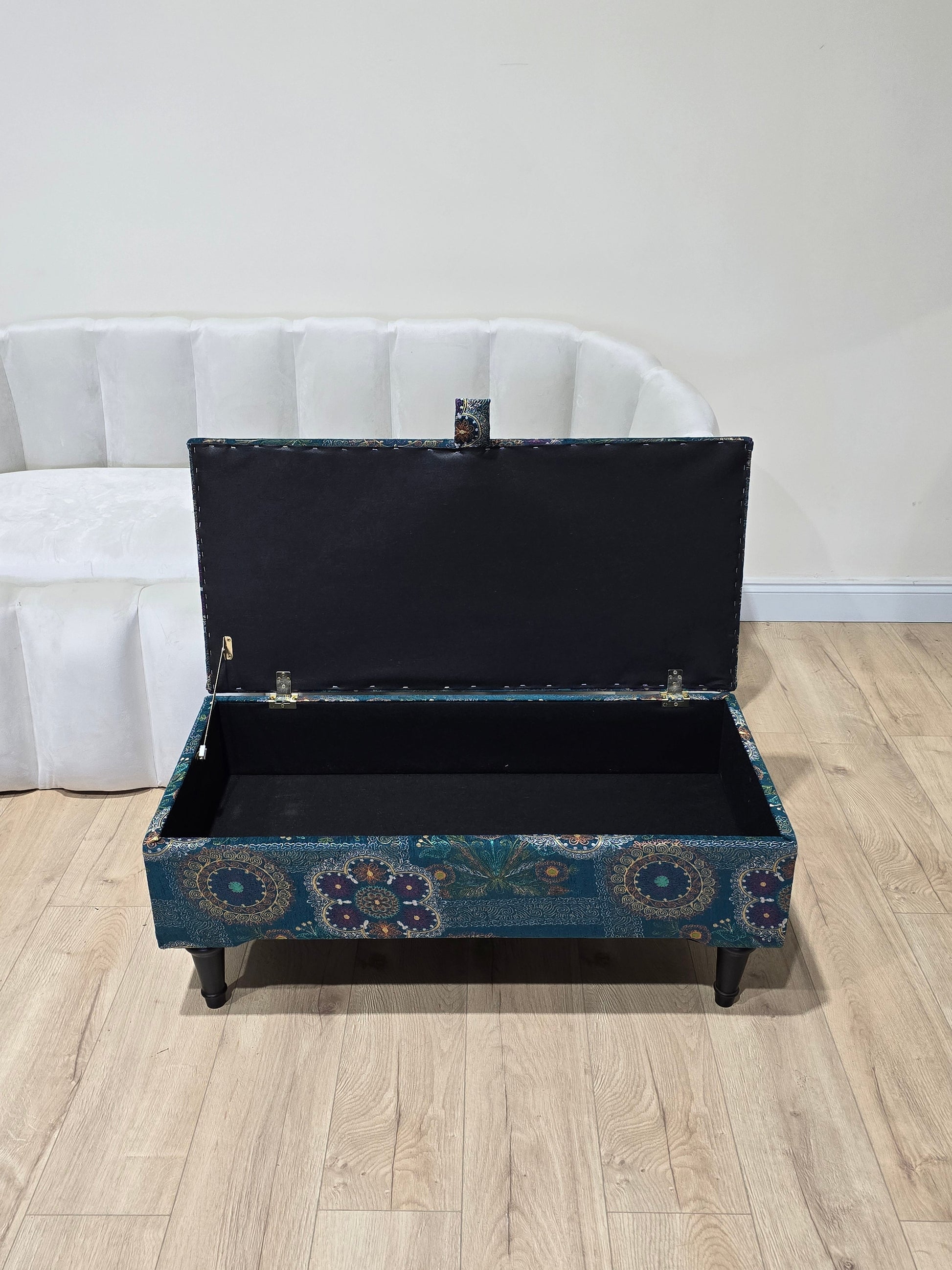 PREMIUM LOOP FLORAL GREEN PATTERN FOOTSTOOL CIRCLE BENCH COFFEE TABLE - ISTOOLS