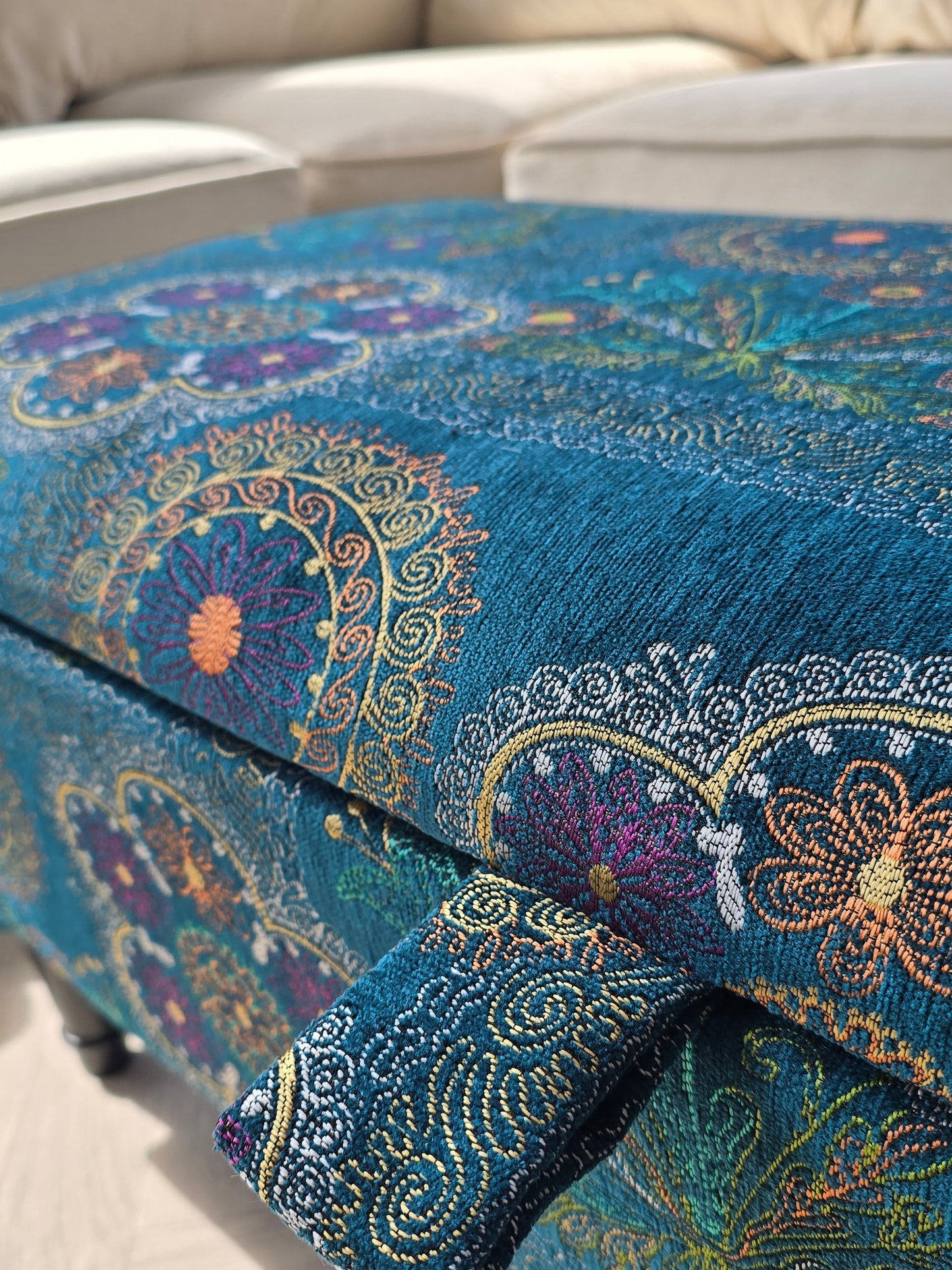 PREMIUM LOOP FLORAL GREEN PATTERN FOOTSTOOL CIRCLE BENCH COFFEE TABLE - ISTOOLS