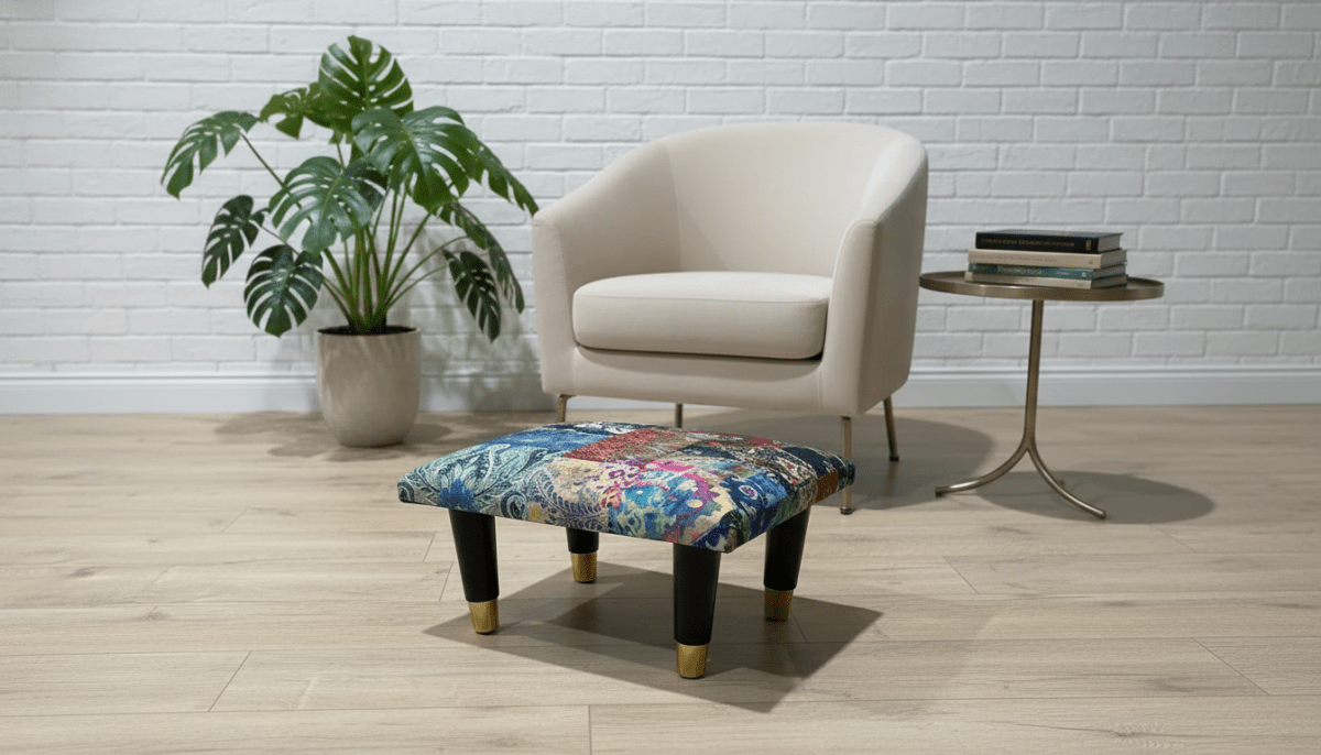 Small Demask Footrest Pouffe – Handmade Velvet Footstool UK | ISTOOLS - ISTOOLS