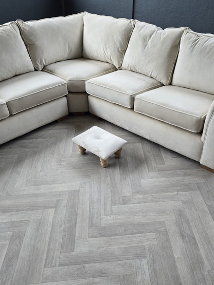 Small footrest pouffe handmade - ISTOOLS