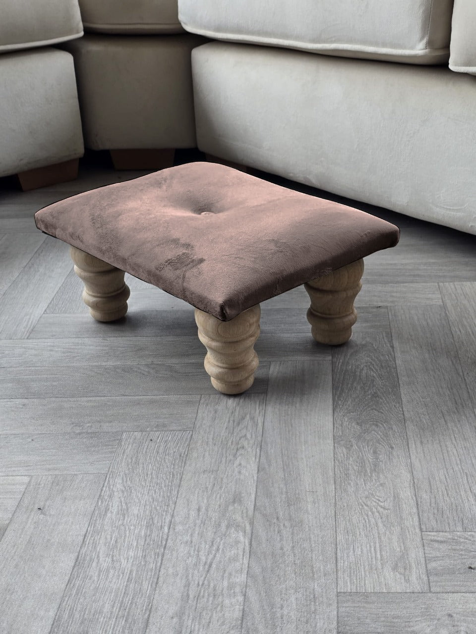 Small footrest pouffe handmade - ISTOOLS