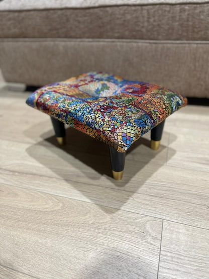 Small stained glass footrest pouffe - ISTOOLS