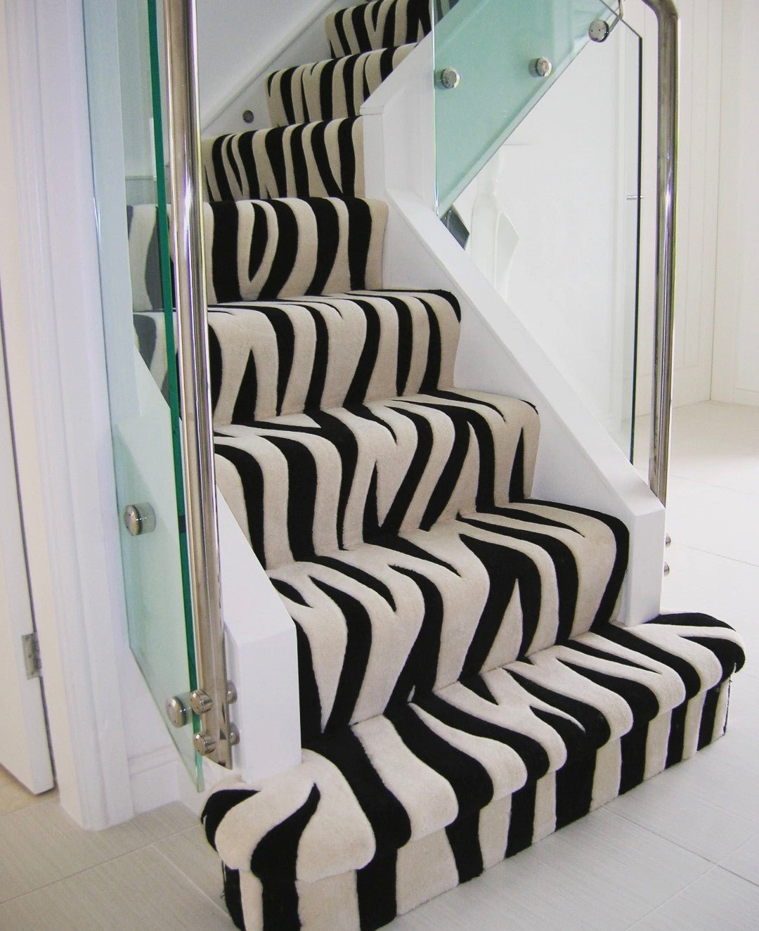 Staircase bespoke carpet - ISTOOLS