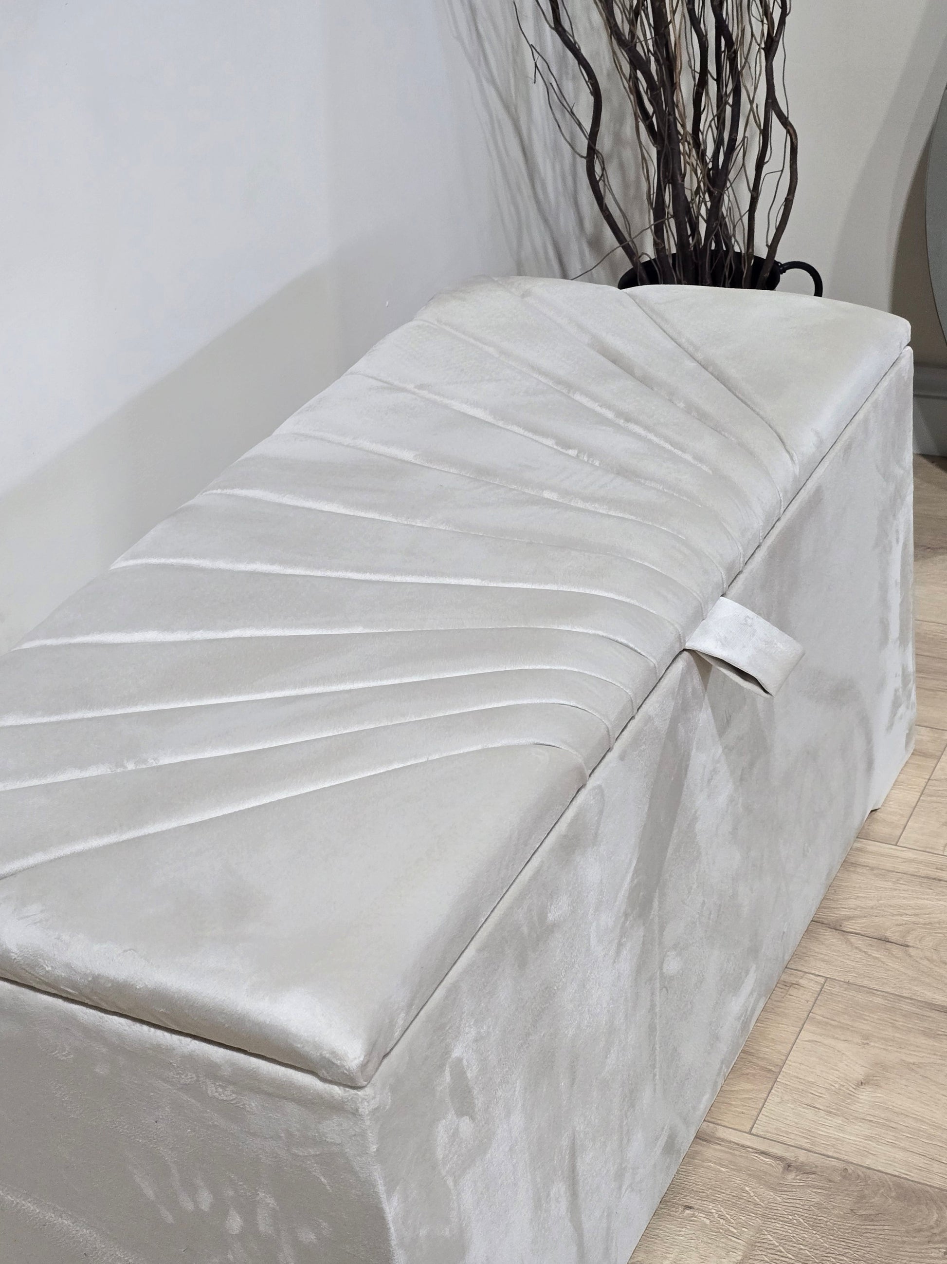 sunshine bedroom Ottoman deep bedroom storage box bench seat - ISTOOLS