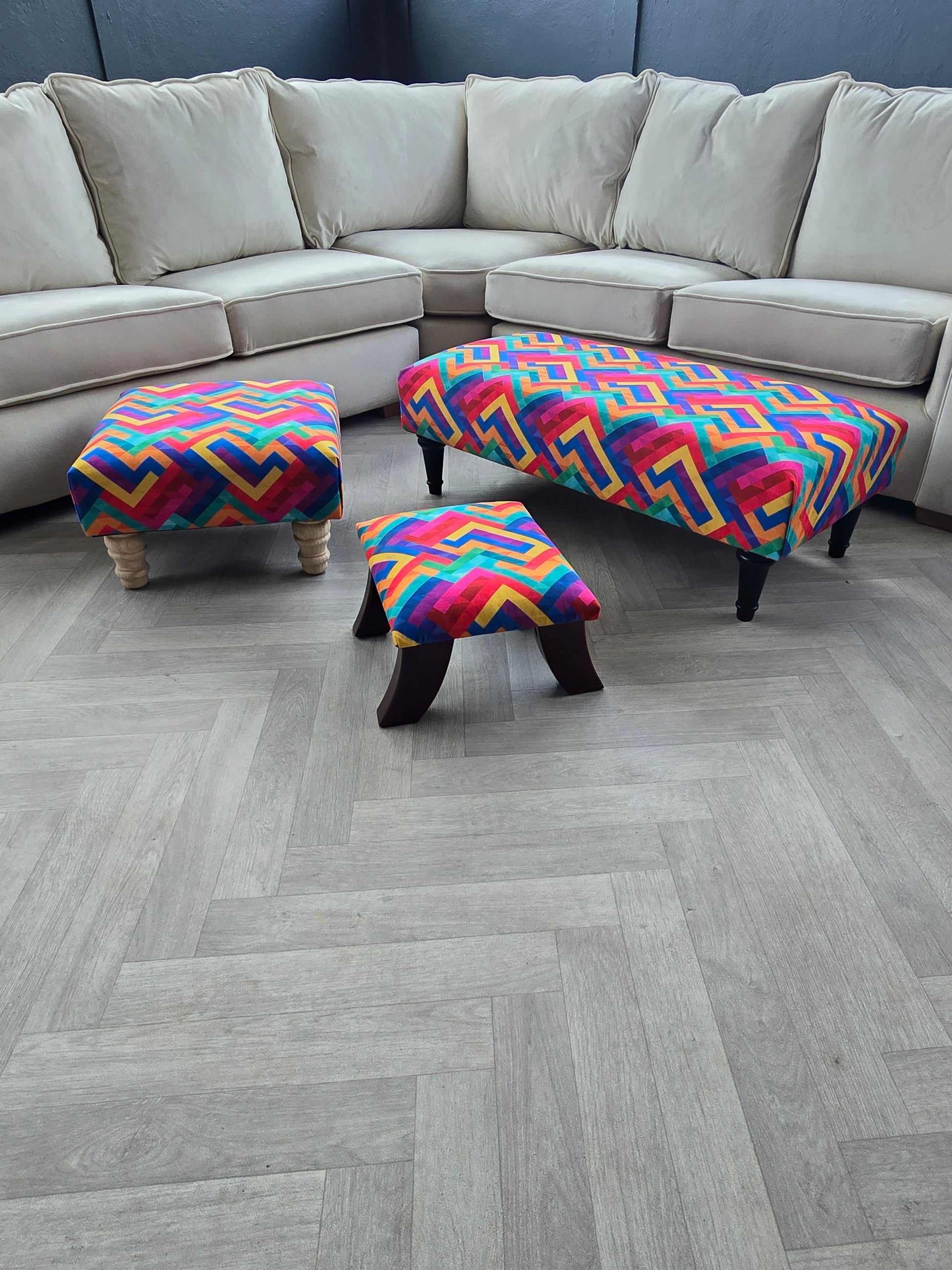 Trem Footstool window bay seat pouffe - ISTOOLS