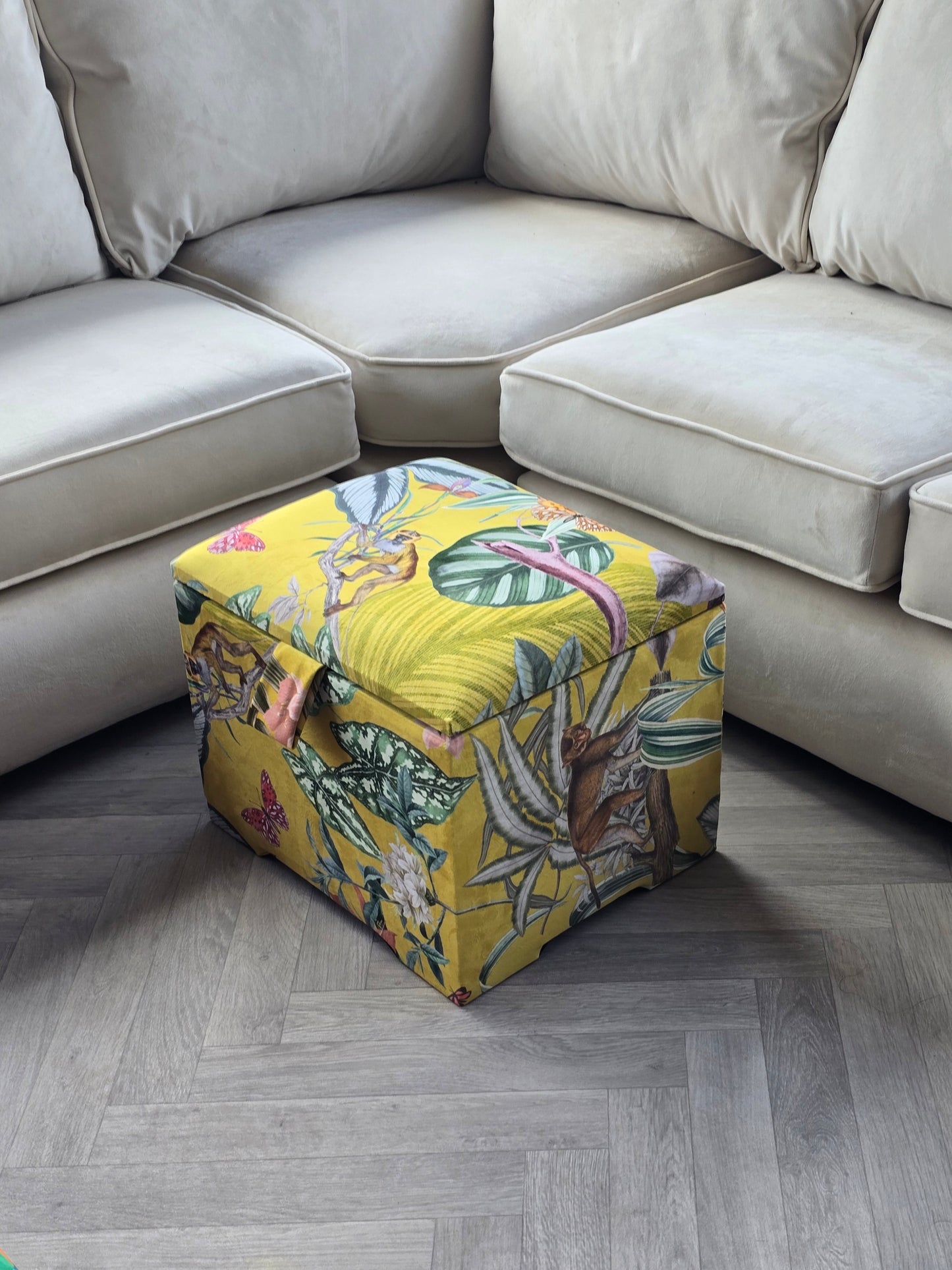 ZEN Small Plain Storage Box floral, Ottoman, deep Storage - ISTOOLS