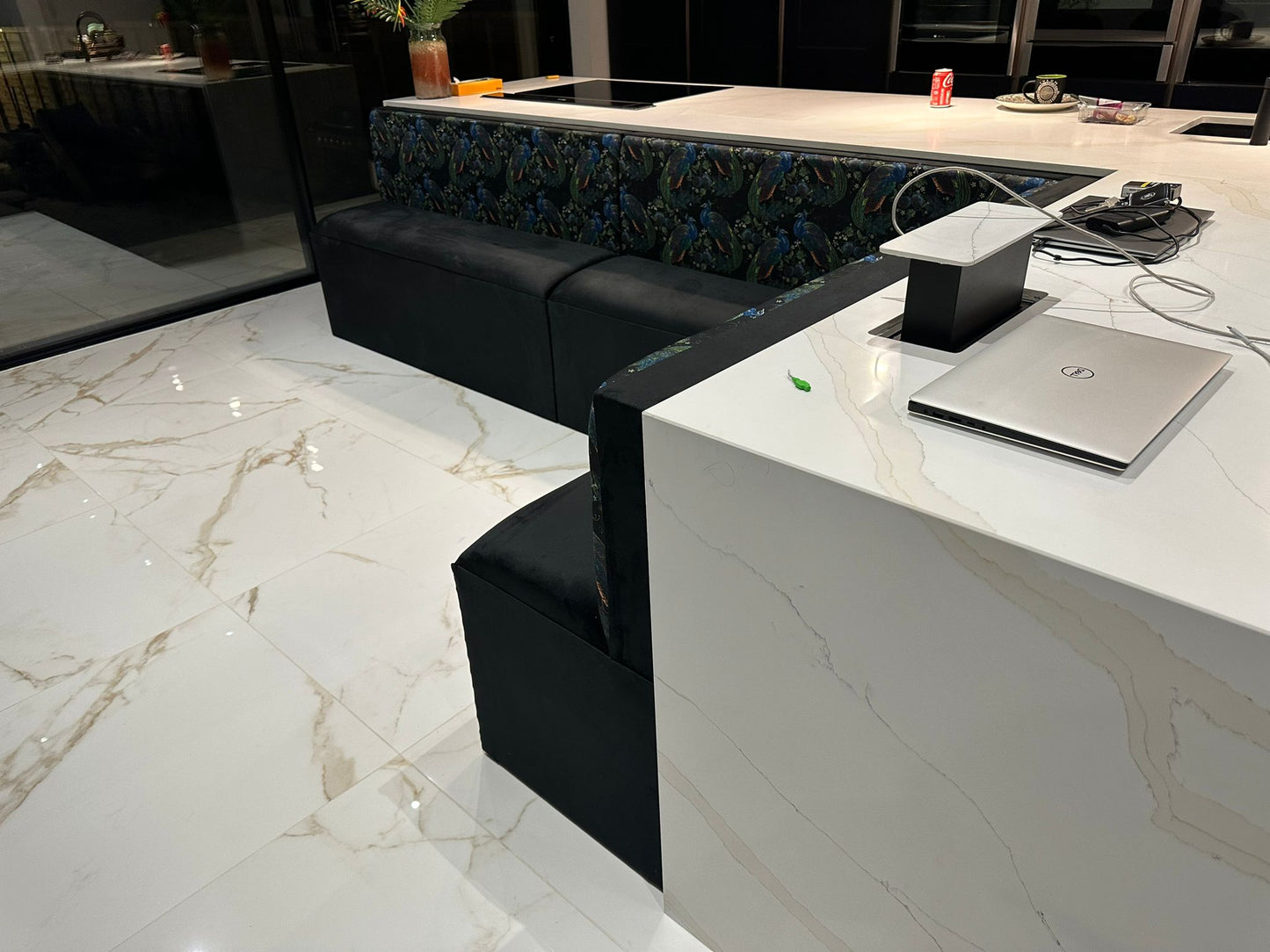 Bespoke Booth Seating For Restaurant residential & commercial Lounge Made To Measure - ISTOOLS