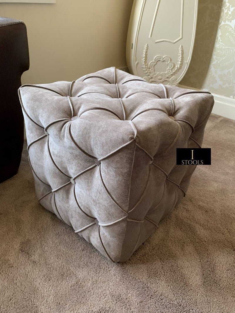 Brown square cube deep buttoned coffee table - ISTOOLS