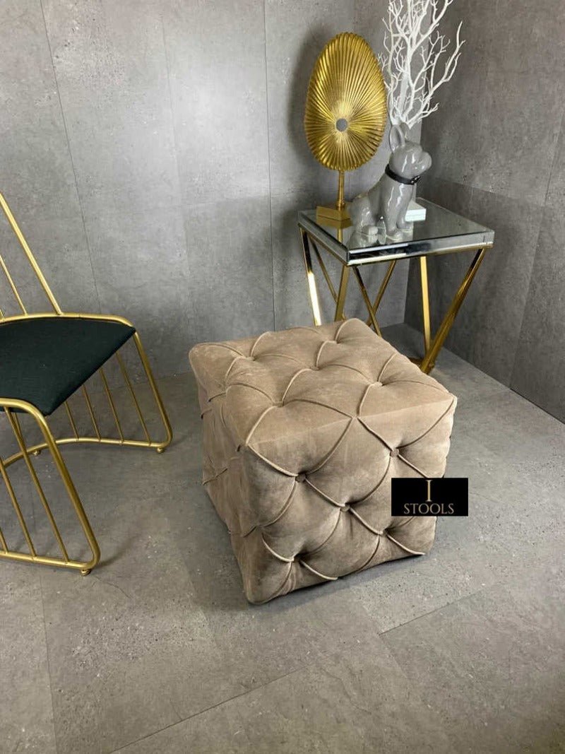 Brown square cube deep buttoned coffee table - ISTOOLS