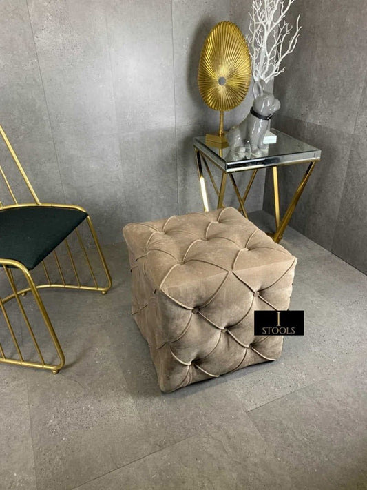 Brown square cube deep buttoned coffee table - ISTOOLS